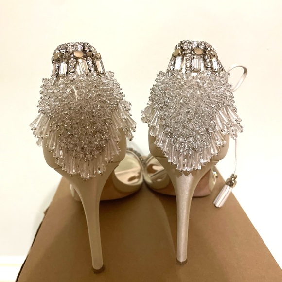 Badgley Mischka Silver and Cream Embellished Heels - Picture 9 of 11